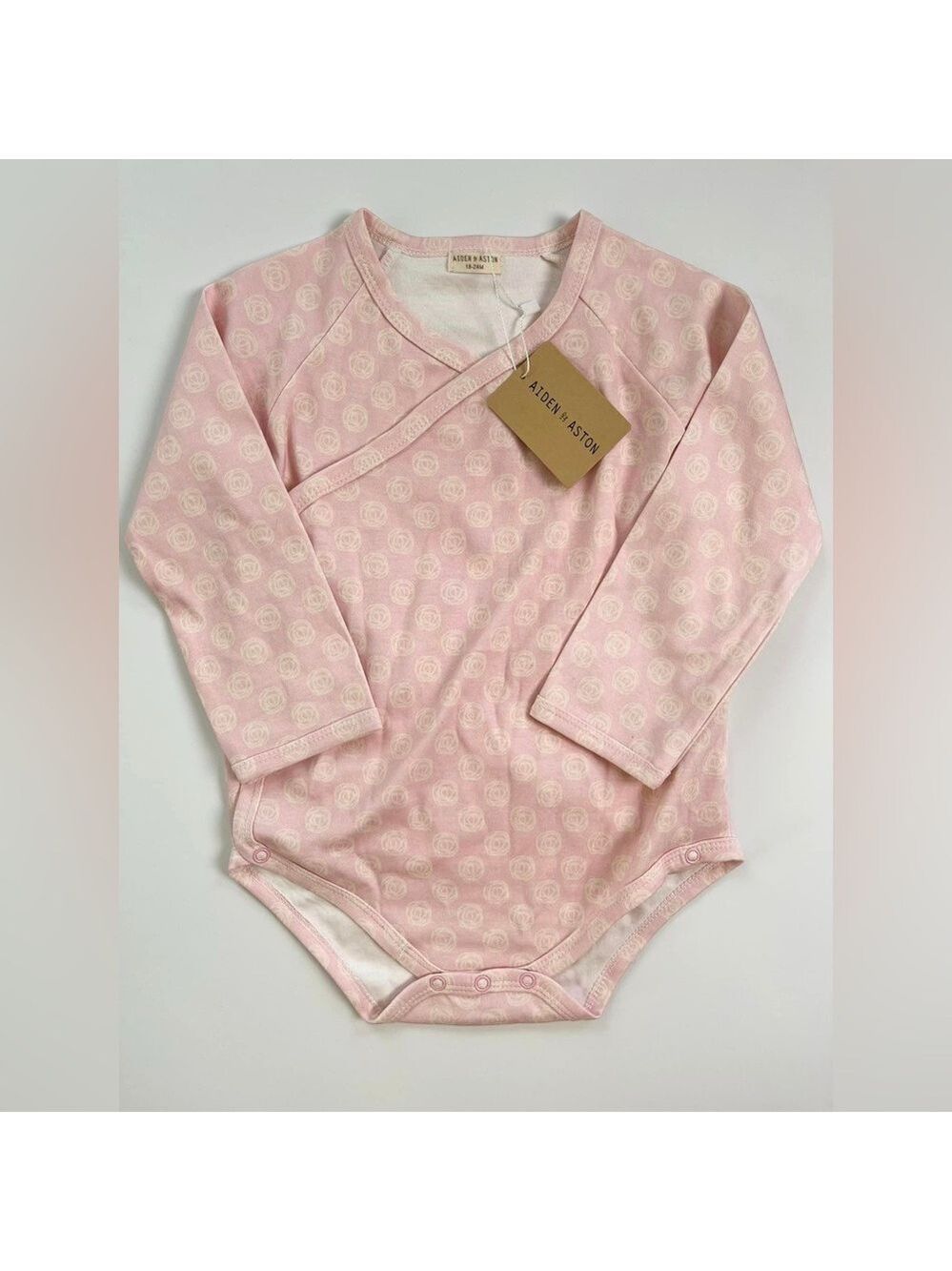 🇨🇦‎ Aiden Aston Pink Long Sleeve Baby Bodysuit
